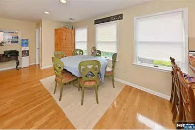 253 Madison Avenue, Wyckoff Township, NJ 07481 - Photo 6