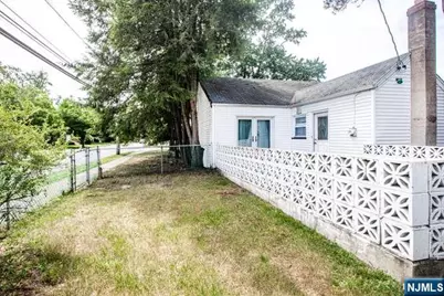 4 Beverly Road, Glen Rock, NJ 07452 - Photo 32