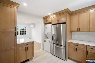 49 E Pleasant Avenue 1 #1, Maywood, NJ 07607 - Photo 4