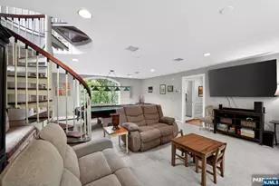 11 Pine Tree Dr, Saddle River, NJ 07458 - Photo 28