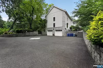 11 Pine Tree Drive, Saddle River, NJ 07458 - Photo 44