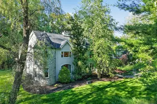 11 Pine Tree Dr, Saddle River, NJ 07458 - Photo 4