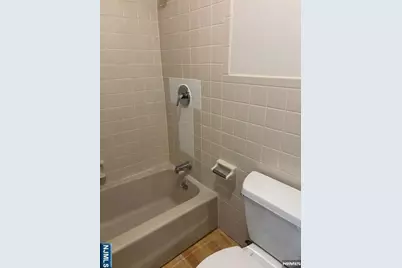 2141 South Street 2141 #2141, Fort Lee, NJ 07024 - Photo 18