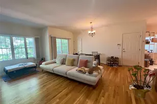 100 Stonegate Trail 1, Cresskill, NJ 07626 - Photo 2