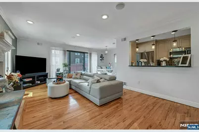 9 Yorkview Drive A3 #A3, Edgewater, NJ 07020 - Photo 6