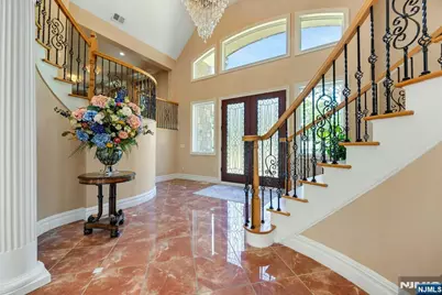 252 Mabel Place, Franklin Lakes, NJ 07417 - Photo 6
