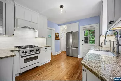 5 Ferguson Place, Glen Rock, NJ 07452 - Photo 6