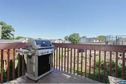 423 Lafayette Avenue, Cliffside Park, NJ 07010 - Photo 20