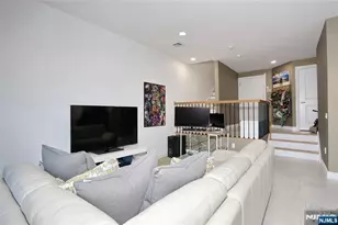 423 Lafayette Ave, Cliffside Park, NJ 07010 - Photo 38