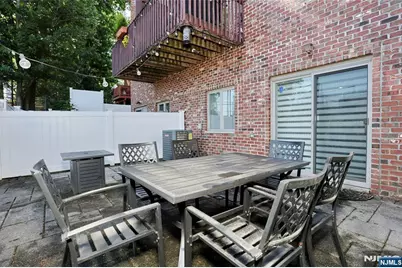423 Lafayette Avenue, Cliffside Park, NJ 07010 - Photo 46