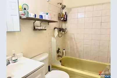 18 President Street 2 #2, East Newark, NJ 07029 - Photo 6
