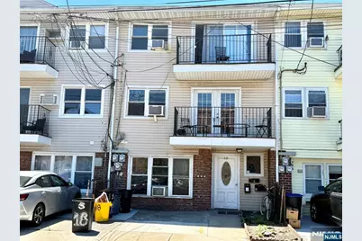 18 President Street 2 #2, East Newark, NJ 07029 - Photo 1