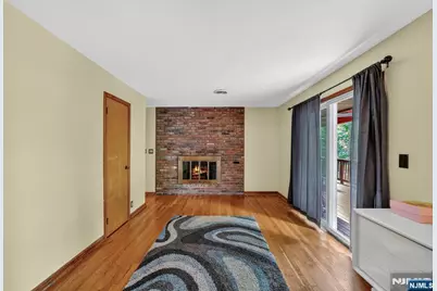 42 Goldfinch Lane, West Milford, NJ 07421 - Photo 18