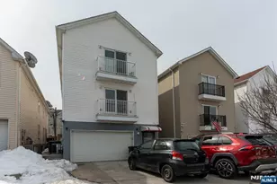 260 Custer Ave 2, Jersey City, NJ 07305 - Photo 12