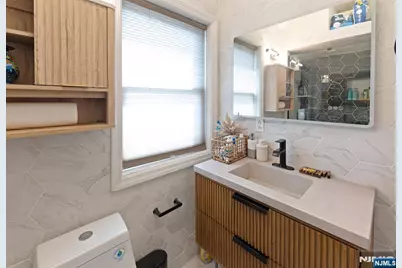 260 Custer Avenue 2 #2, Jersey City, NJ 07305 - Photo 6