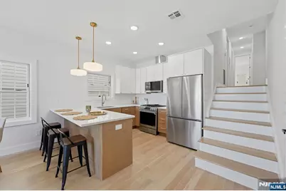 98 Western Avenue 1 #1, Jersey City, NJ 07307 - Photo 4