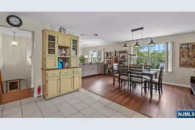 503 Prospect Street, Hasbrouck Heights, NJ 07604 - Photo 14