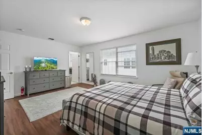 503 Prospect Street, Hasbrouck Heights, NJ 07604 - Photo 18