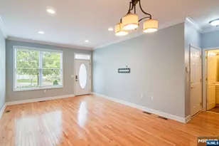 1503 Whitney Ln, Allendale, NJ 07401 - Photo 2