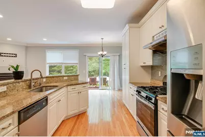1503 Whitney Lane, Allendale, NJ 07401 - Photo 4