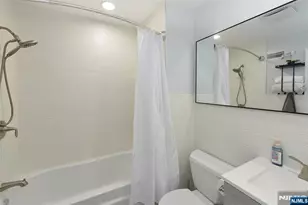 154 Middlesex Ave, Paramus, NJ 07652 - Photo 20