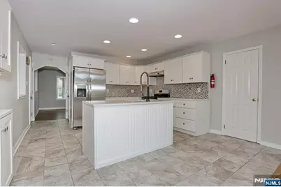48 Momar Drive, Bergenfield, NJ 07621 - Photo 14