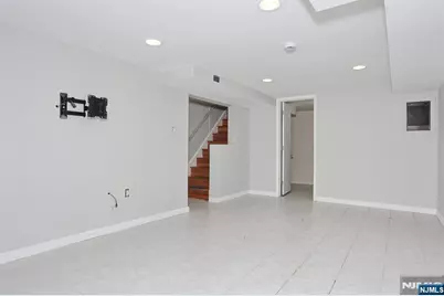 48 Momar Drive, Bergenfield, NJ 07621 - Photo 30