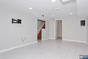 48 Momar Dr, Bergenfield, NJ 07621 - Photo 30