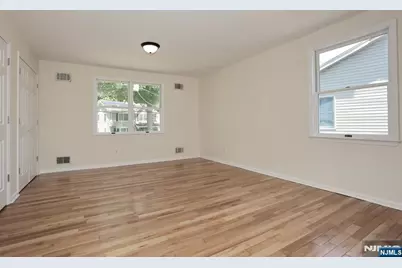 48 Momar Drive, Bergenfield, NJ 07621 - Photo 22