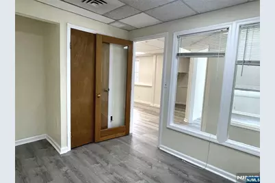 961 Teaneck Road, Teaneck Township, NJ 07666 - Photo 12