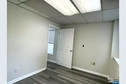 961 Teaneck Road, Teaneck Township, NJ 07666 - Photo 14