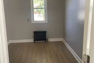 20 E 31st St, Bayonne, NJ 07002 - Photo 10