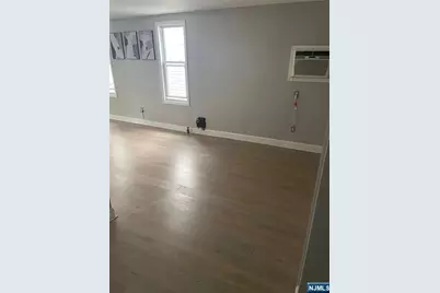 20 E 31st Street, Bayonne, NJ 07002 - Photo 4