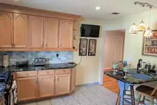 449 Alder Street 1, Lyndhurst Township, NJ 07071 - Photo 10