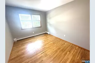 33 Kossuth Street 1 #1, Wallington, NJ 07057 - Photo 14