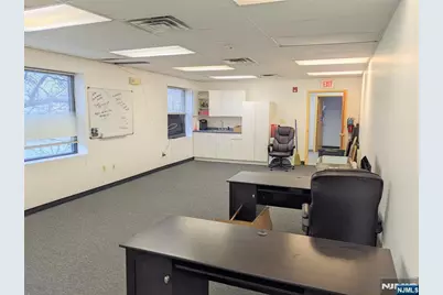 181 Paterson Avenue 212 #212, Wallington, NJ 07057 - Photo 2