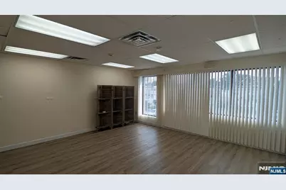 181 Paterson Avenue 261 #261, Wallington, NJ 07057 - Photo 4