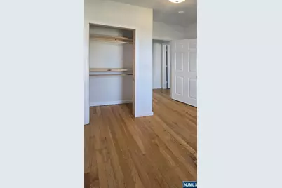 176 Arlington Avenue 1 #1, Jersey City, NJ 07305 - Photo 4