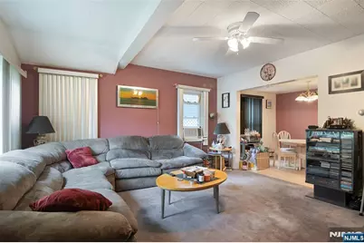 405 Kingsland Avenue, Lyndhurst Township, NJ 07071 - Photo 2