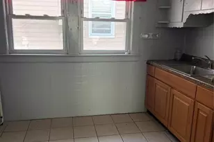 51 Ampere Parkway 2, East Orange, NJ 07017 - Photo 6