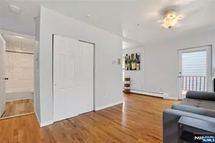 440 Jersey Ave 202, Jersey City, NJ 07302 - Photo 8