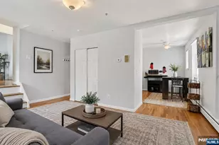 76 Bright Street 202, Jersey City, NJ 07302 - Photo 4