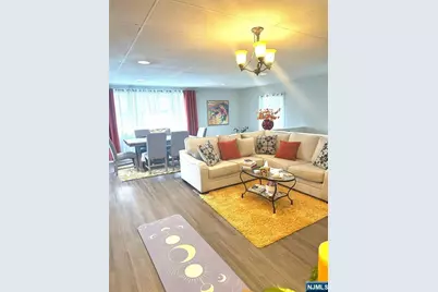 10 Evergreen Avenue 2 #2, North Haledon, NJ 07508 - Photo 2