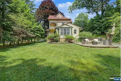 76 Hillside Avenue, Tenafly, NJ 07670 - Photo 44