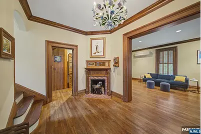 76 Hillside Avenue, Tenafly, NJ 07670 - Photo 6