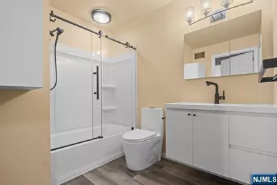 1433 Teresa Drive, Fort Lee, NJ 07024 - Photo 10