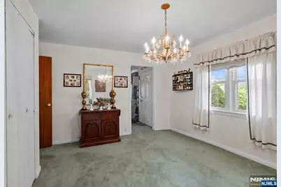 262 Linden Place, New Milford, NJ 07646 - Photo 16