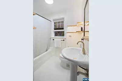 401 Conrad Road, Englewood, NJ 07631 - Photo 20