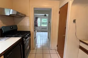 381 Beech St, Teaneck Township, NJ 07666 - Photo 8