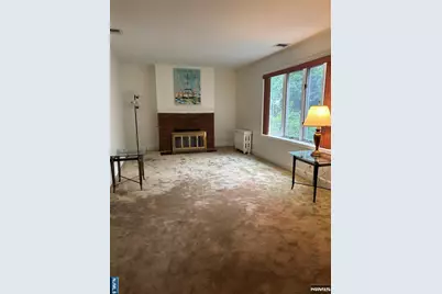 381 Beech Street, Teaneck Township, NJ 07666 - Photo 4